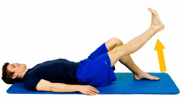 بالا بردن مستقیم پا از ورزش‌های مناسب برای زانو درد